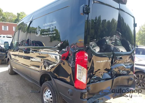 2024 Ford Transit-250 z USA, uszkodzony, nr VIN 1FTBR2C86RKB77374